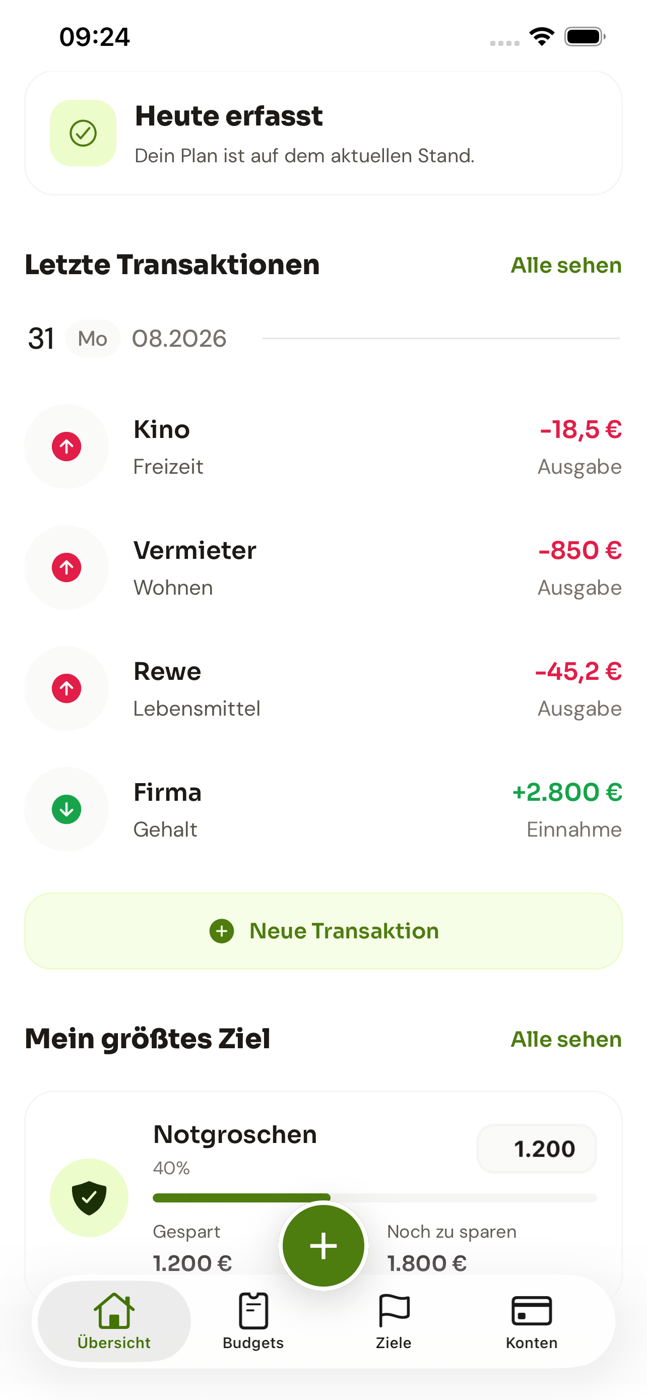 Plance overview with transactions and a savings goal